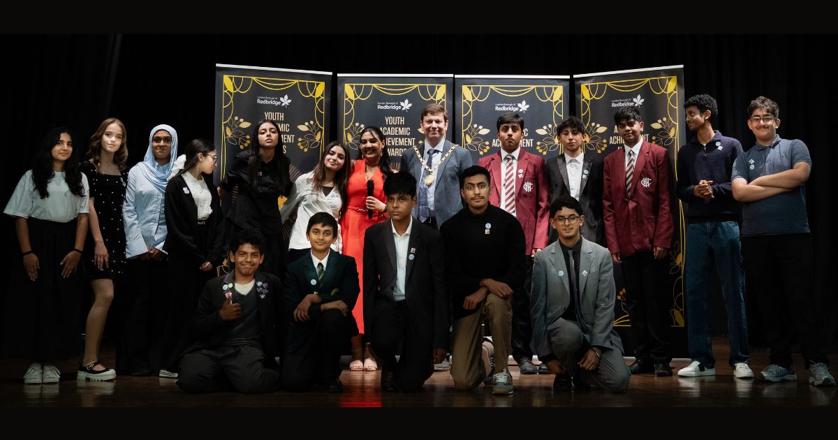 Young people together for the Youth Awards 2026