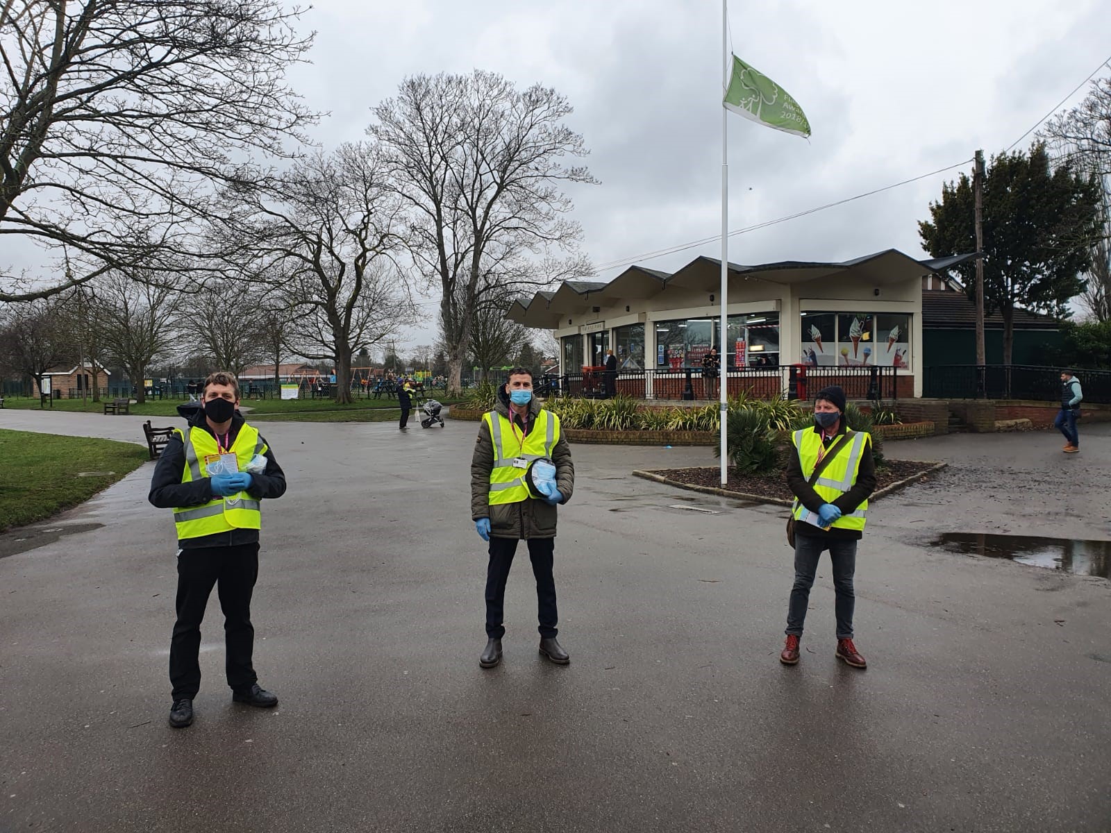 Redbridge parks to be regularly patrolled with extra COVID-19 Marshals