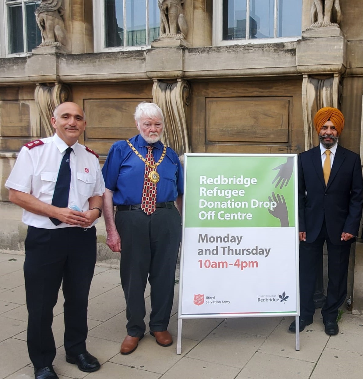 Leader of Redbridge council with the Samaritans and mayor of Redridge