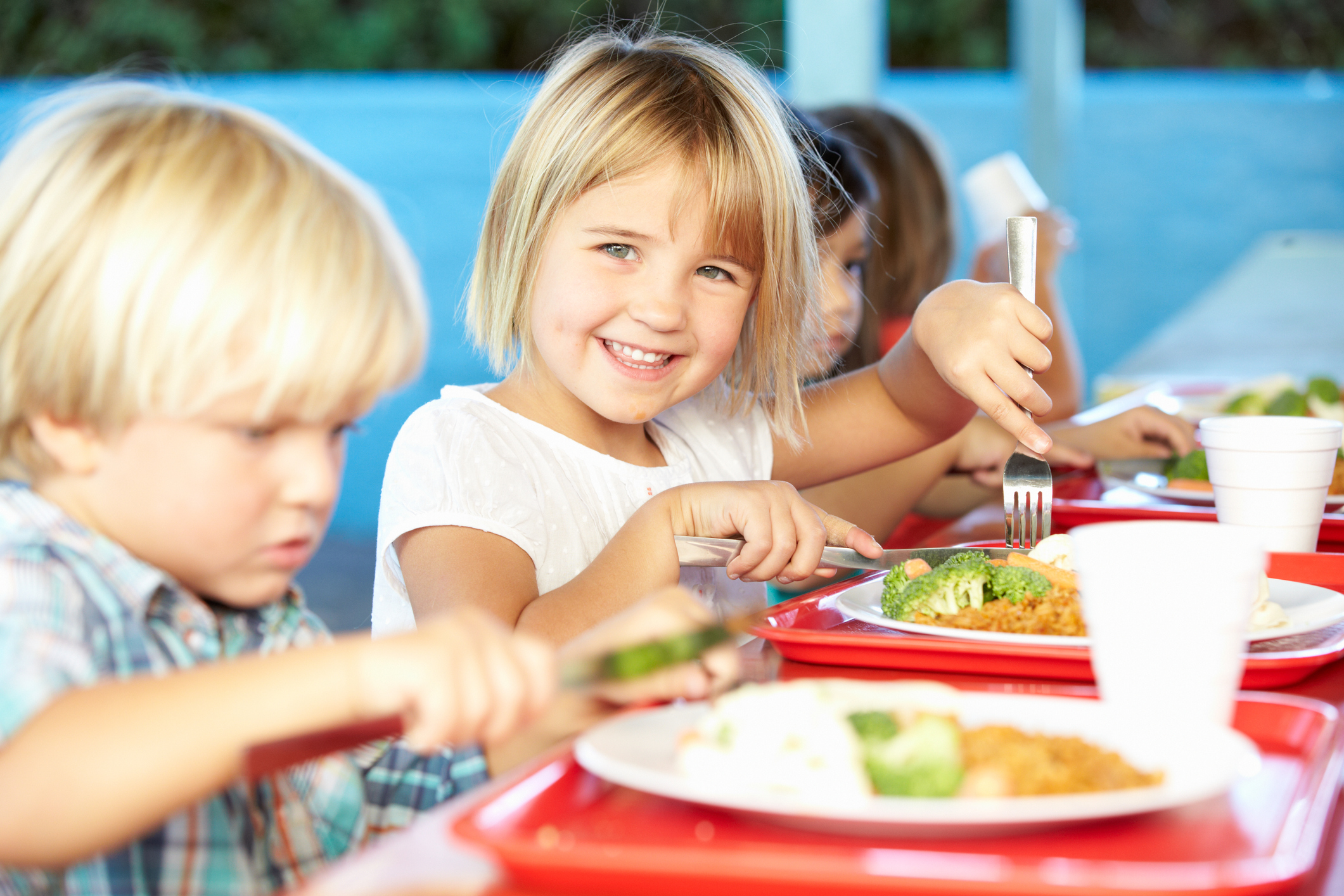 children eating